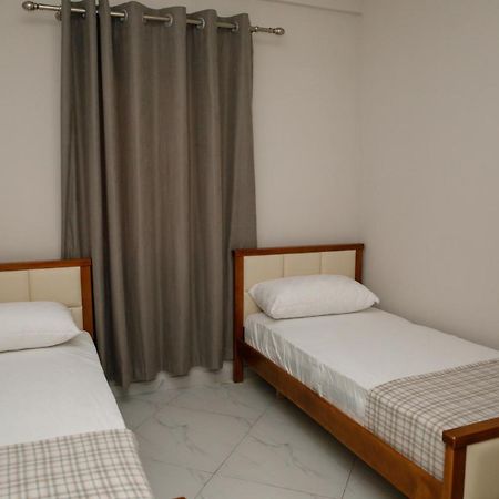 Logli Apartments Gjirokastër Eksteriør bilde