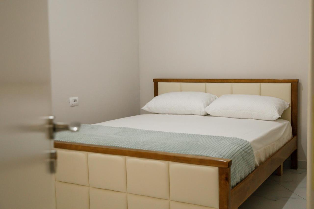 Logli Apartments Gjirokastër Eksteriør bilde