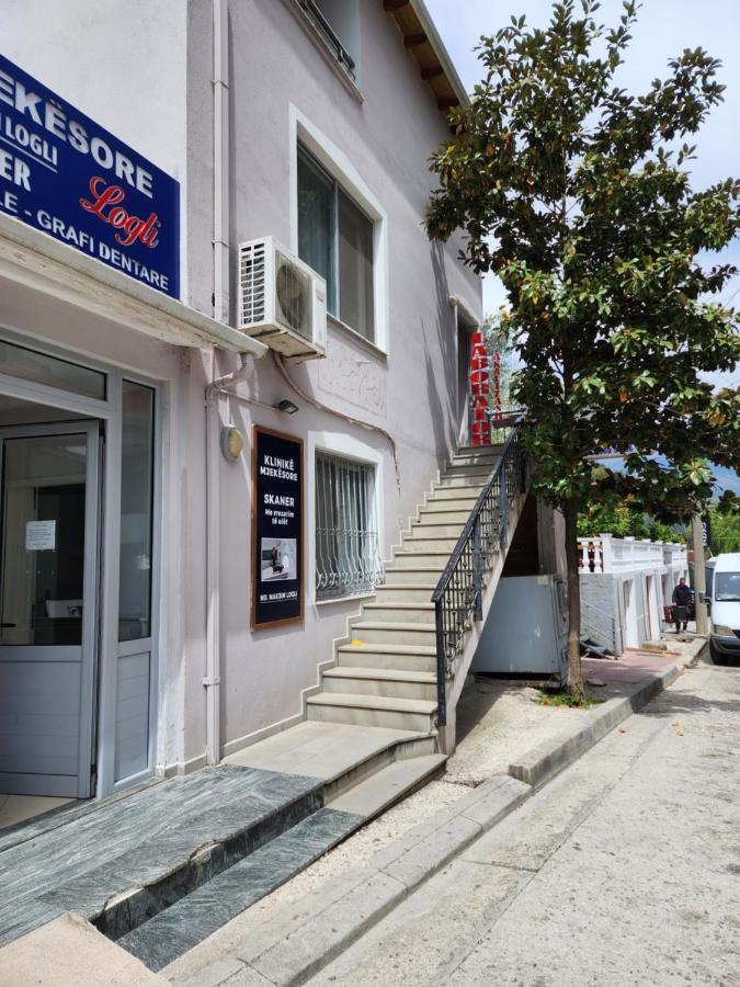 Logli Apartments Gjirokastër Eksteriør bilde